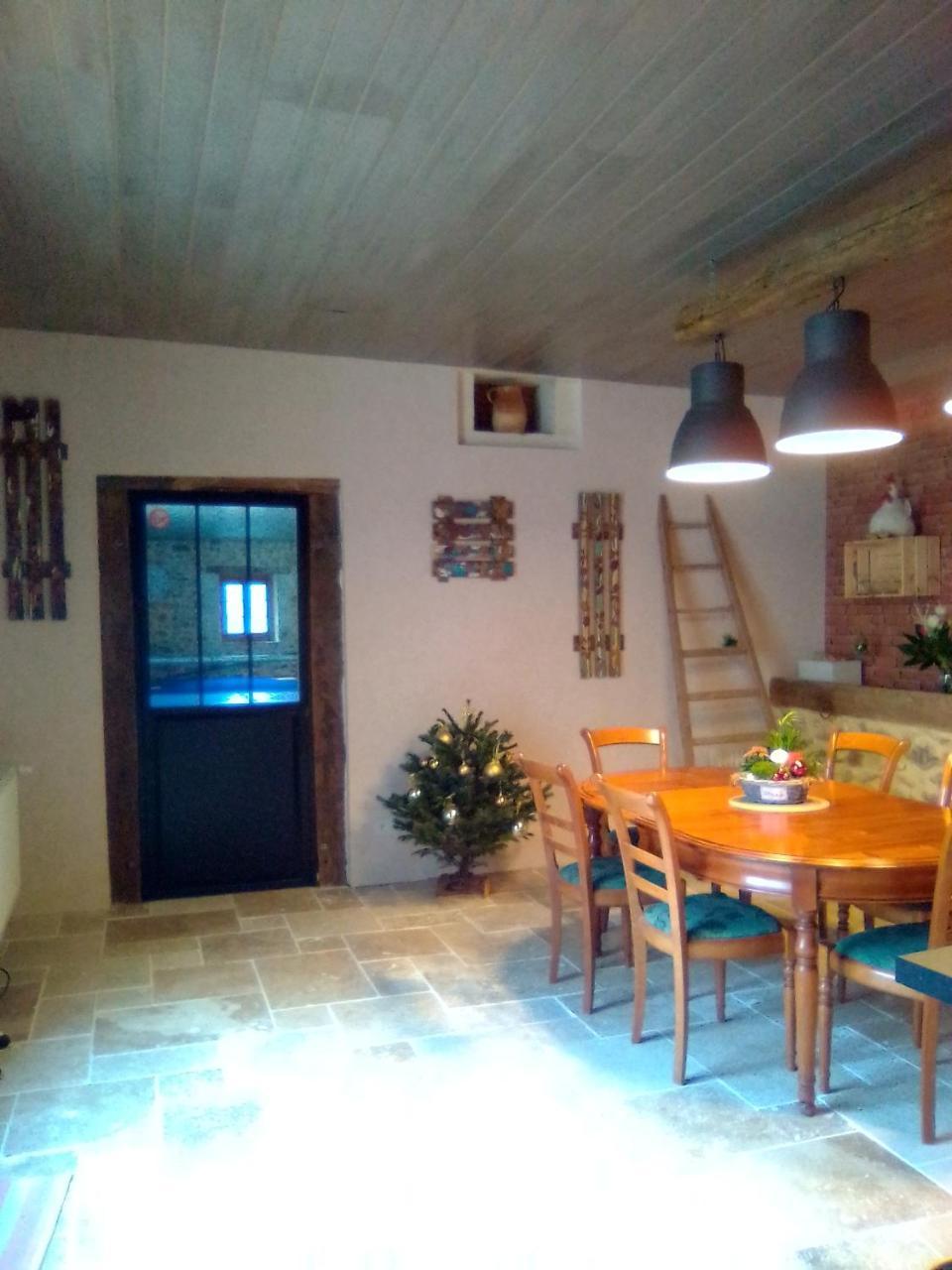 Le Clos De La Briollerie Hotel Tauxigny Luaran gambar